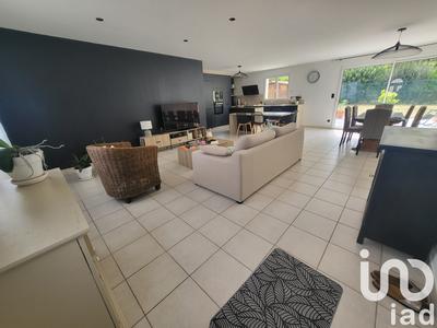 Maison - 106 m² - 5 pièces