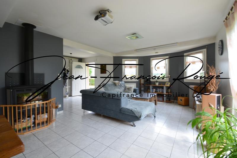 Maison - 121 m² - 6 pièces