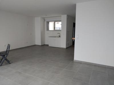 Maison - 101 m² - 5 pièces