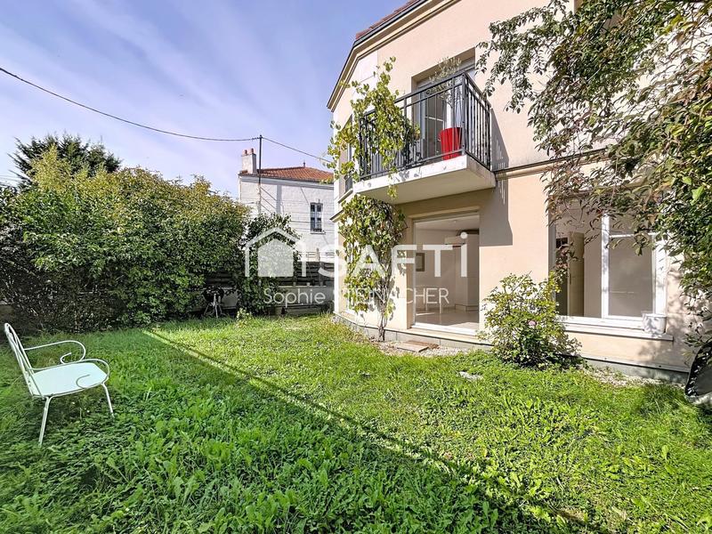 Maison - 88 m² - 4 pièces