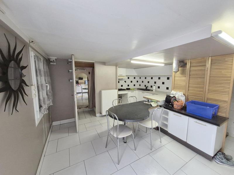 Maison - 88 m² - 6 pièces