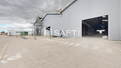 Bureau - 10 600 m² - 8 pièces