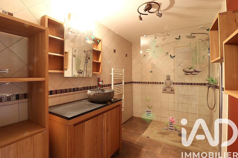 Maison - 160 m² - 5 pièces