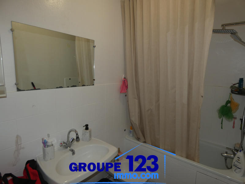 Appartement - 80 m² - 4 pièces