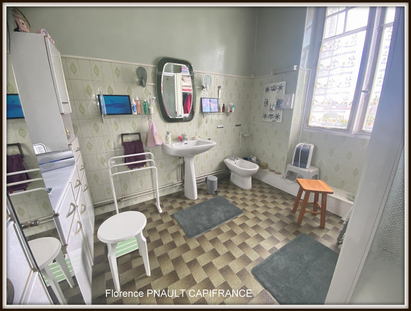 Maison - 93 m² - 4 pièces