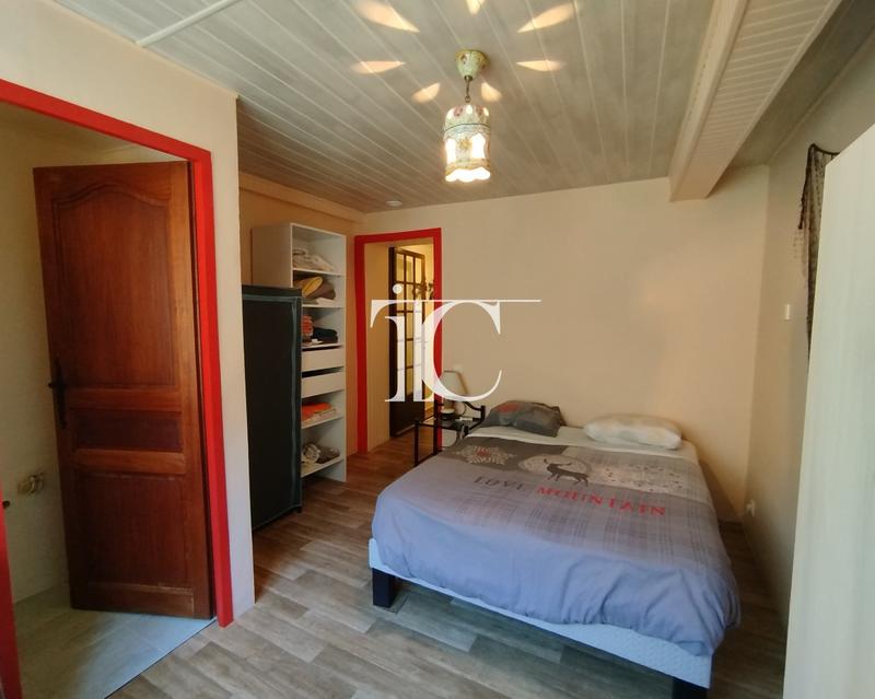 Maison de village - 88 m² - 4 pièces