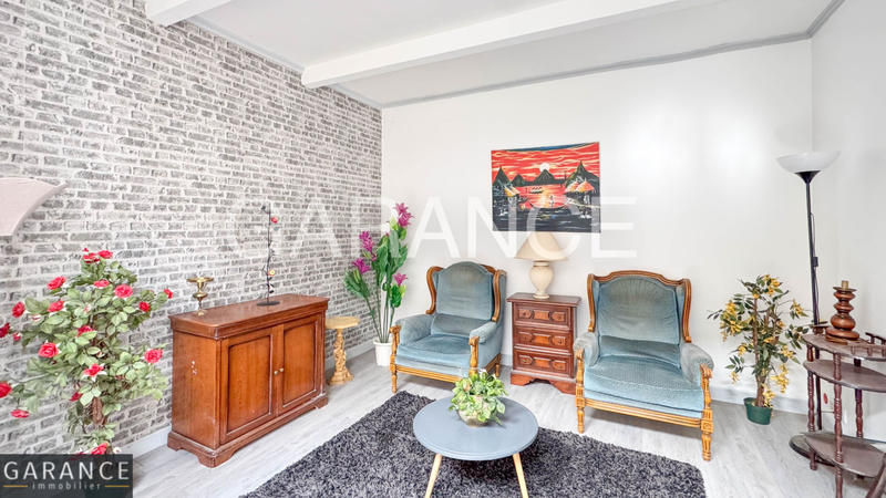 Maison - 83 m² - 5 pièces