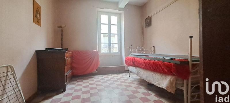 Maison de village - 180 m² - 9 pièces