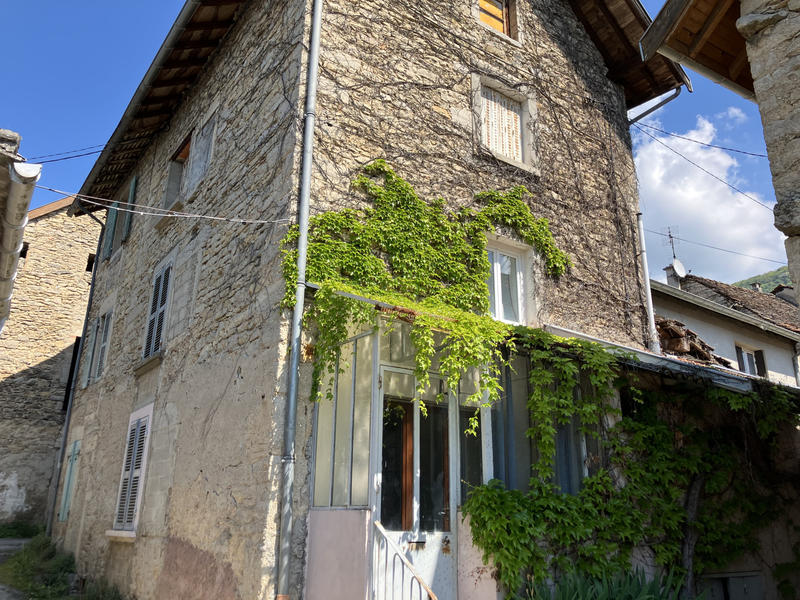 Maison de village - 65 m² - 5 pièces