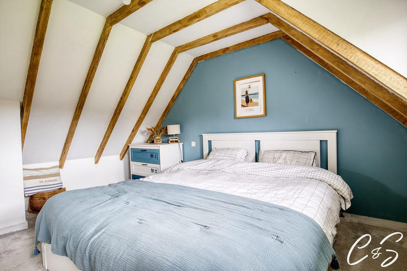 Maison - 110 m² - 5 pièces