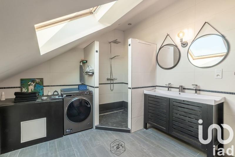 Appartement - 94 m² - 3 pièces