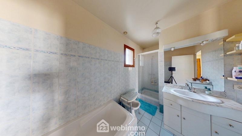 Maison - 115 m² - 5 pièces