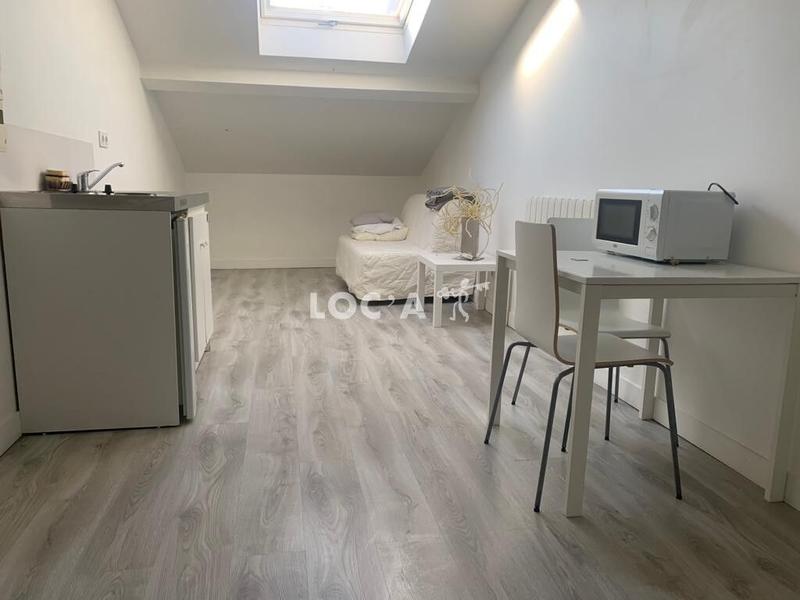 Studio - 18 m² - 1 pièce