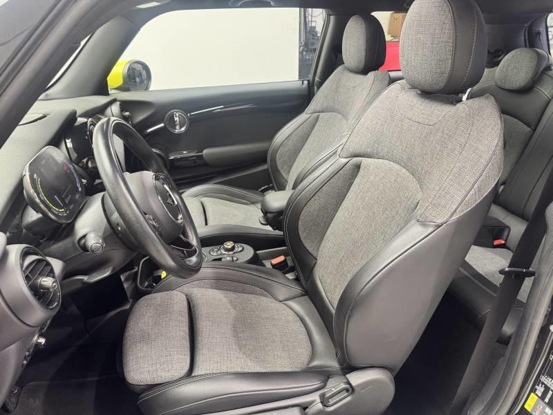 Mini Mini Hatch 3 Portes Cooper se 184 ch Finition Greenwich