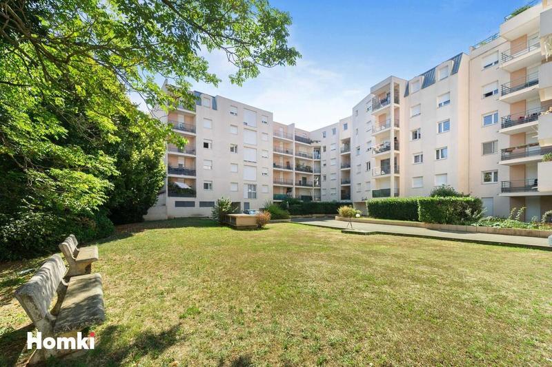 Appartement - 76 m² - 3 pièces