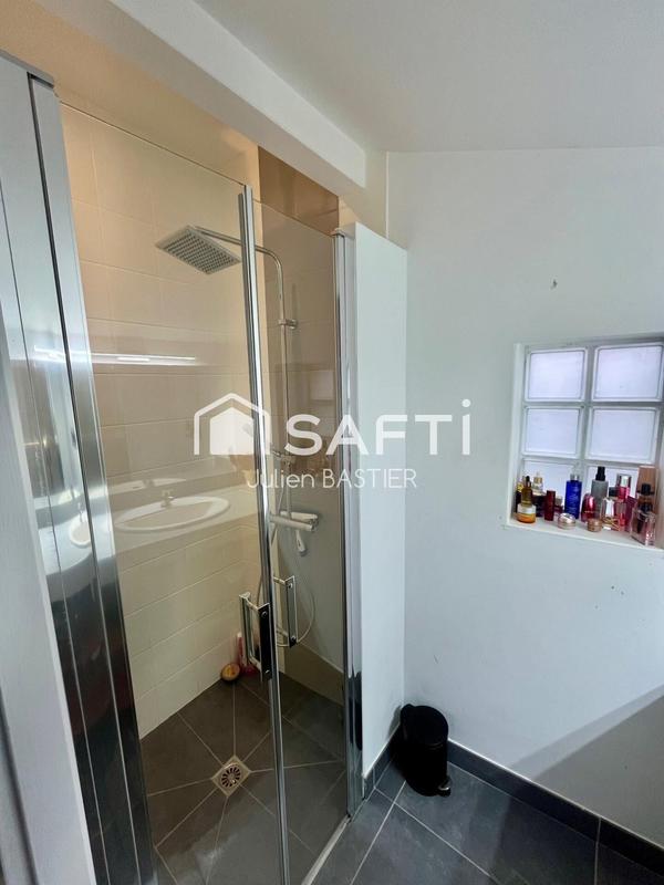 Maison - 127 m² - 6 pièces