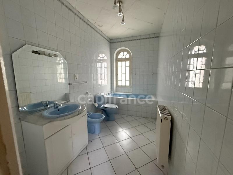 Maison de ville - 93 m² - 5 pièces