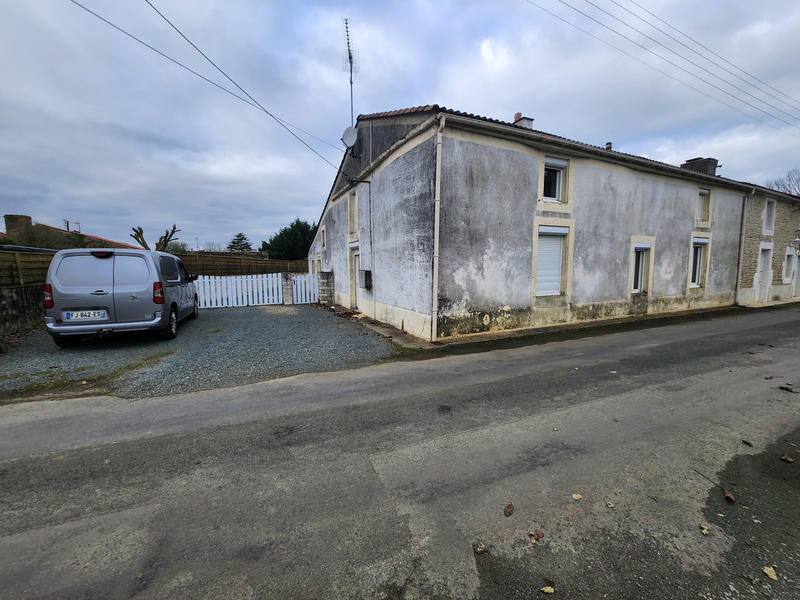 Maison - 151 m² - 7 pièces