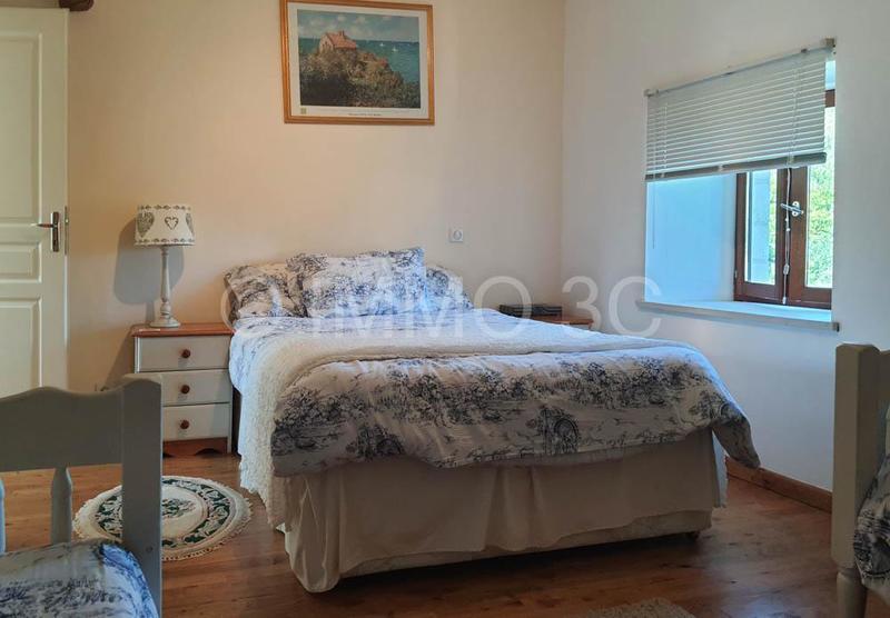 Maison en pierre - 100 m² - 5 pièces