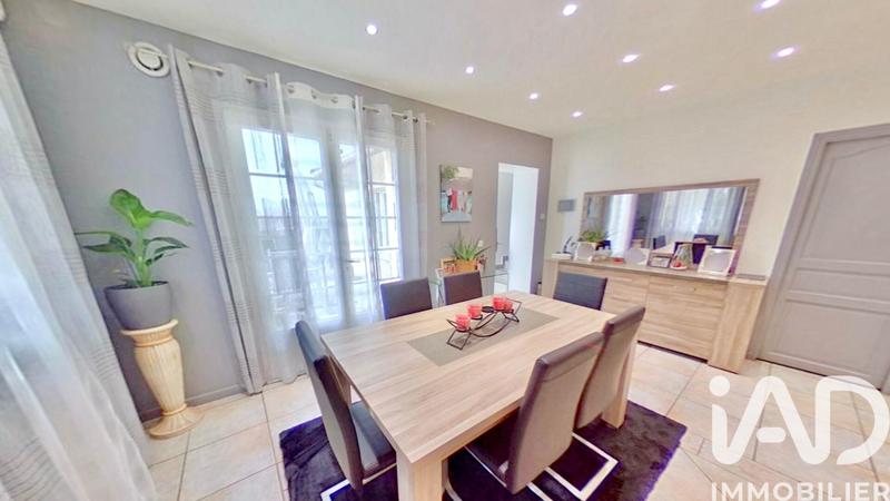 Maison - 127 m² - 5 pièces