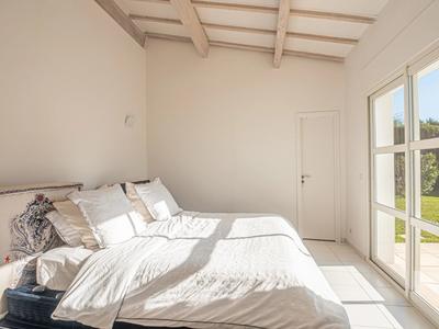 Maison - 185 m² - 5 pièces