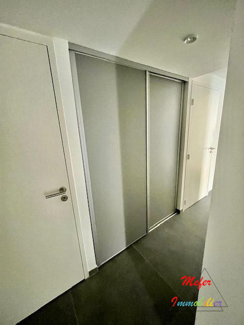 Appartement - 85 m² - 3 pièces