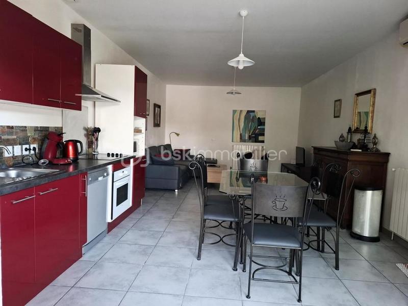 Maison - 310 m² - 10 pièces