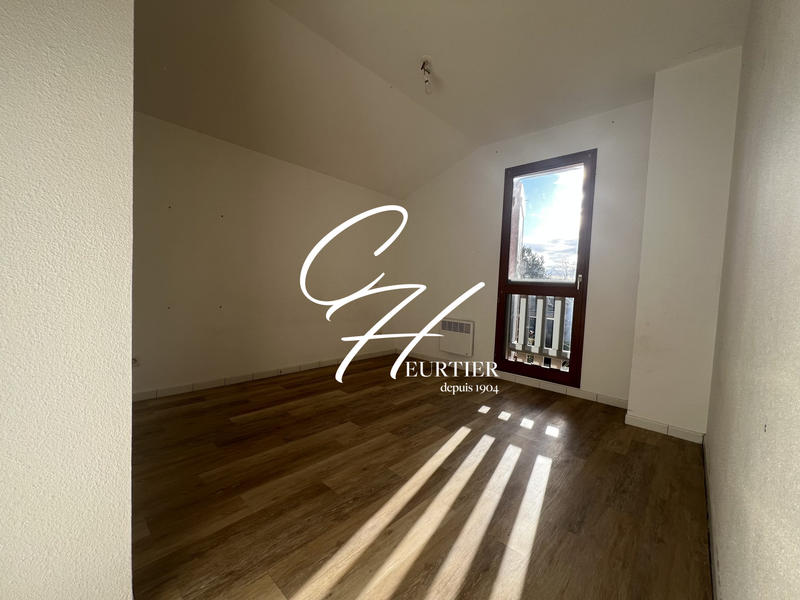 Villa - 99 m² - 5 pièces