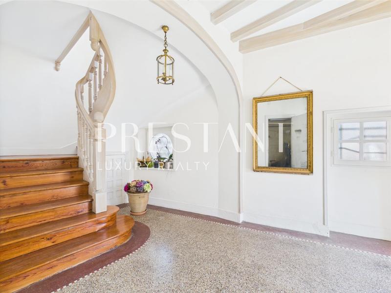 Maison de ville - 209 m² - 4 pièces