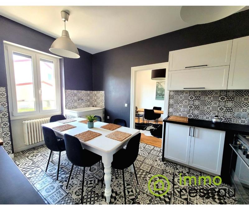 Maison - 148 m² - 5 pièces