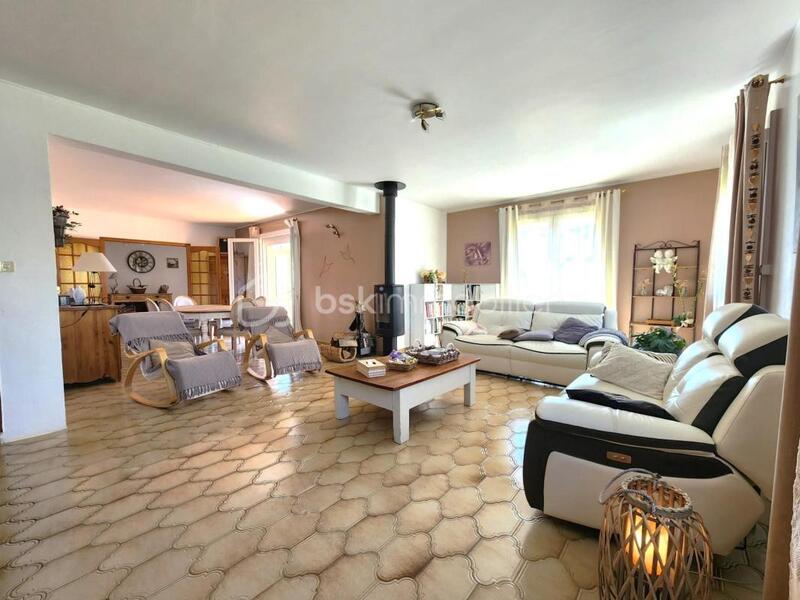 Villa - 185 m² - 7 pièces