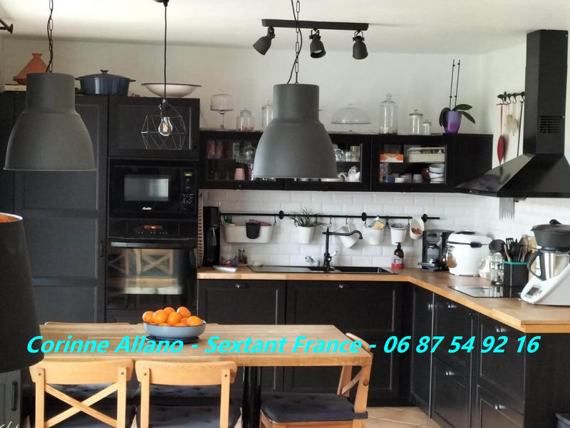 Maison - 142 m² - 7 pièces