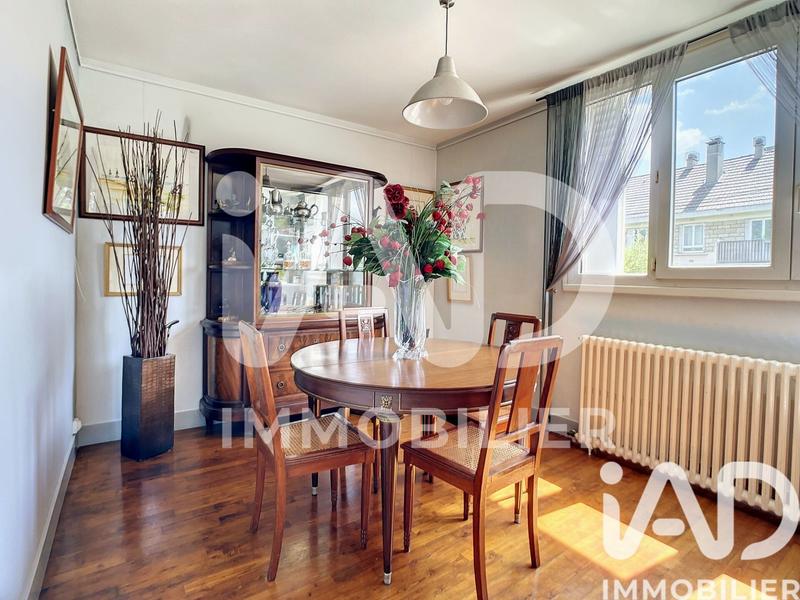 Maison - 115 m² - 6 pièces