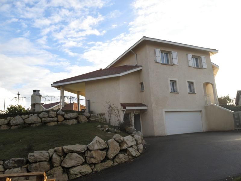 Villa - 169 m² - 7 pièces