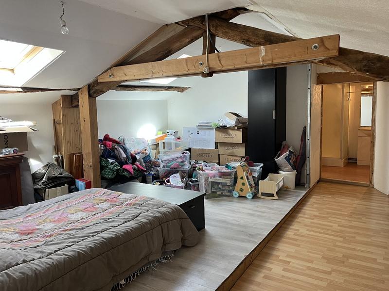 Maison en pierre - 160 m² - 6 pièces