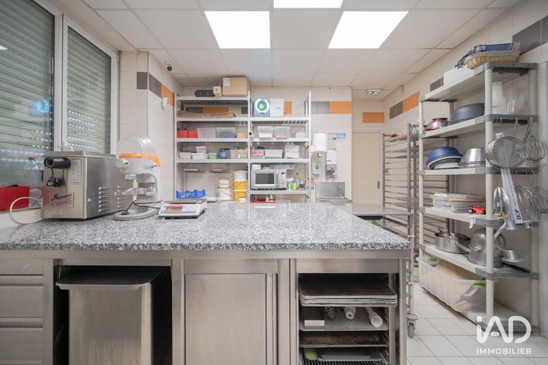 Local commercial - 289 m²