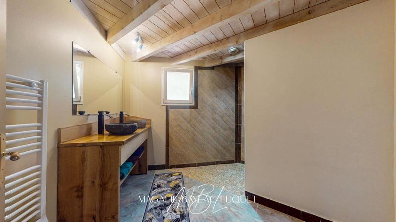 Maison - 165 m² - 5 pièces