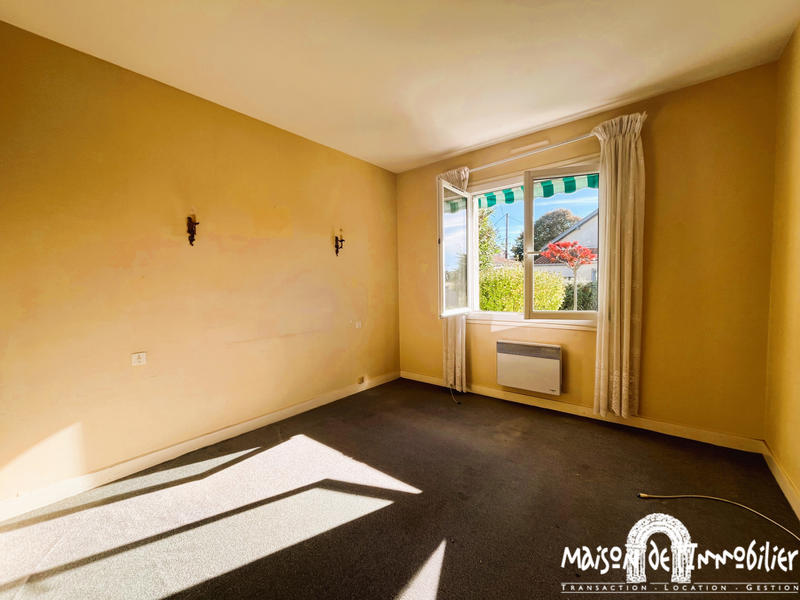 Maison - 207 m² - 9 pièces