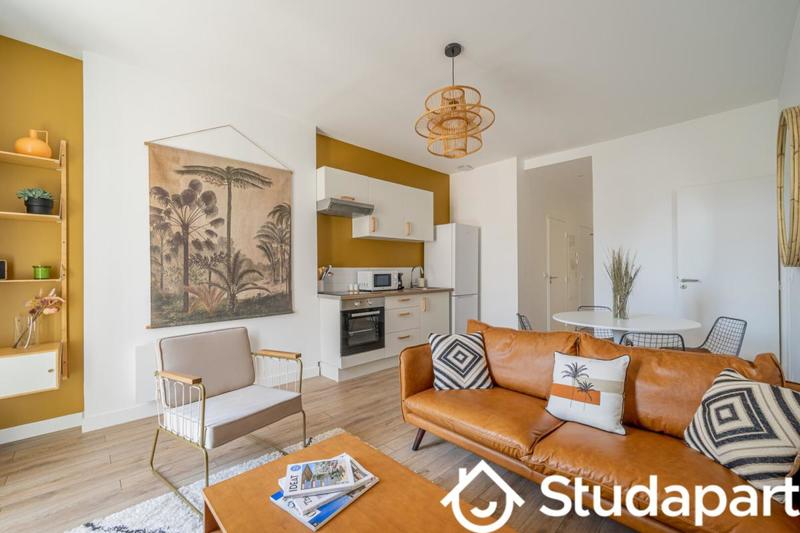 Chambre - 11 m² - 1 pièce