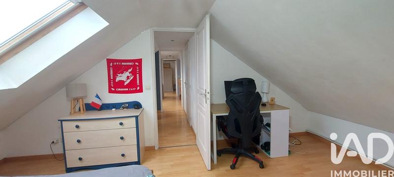 Maison - 102 m² - 7 pièces