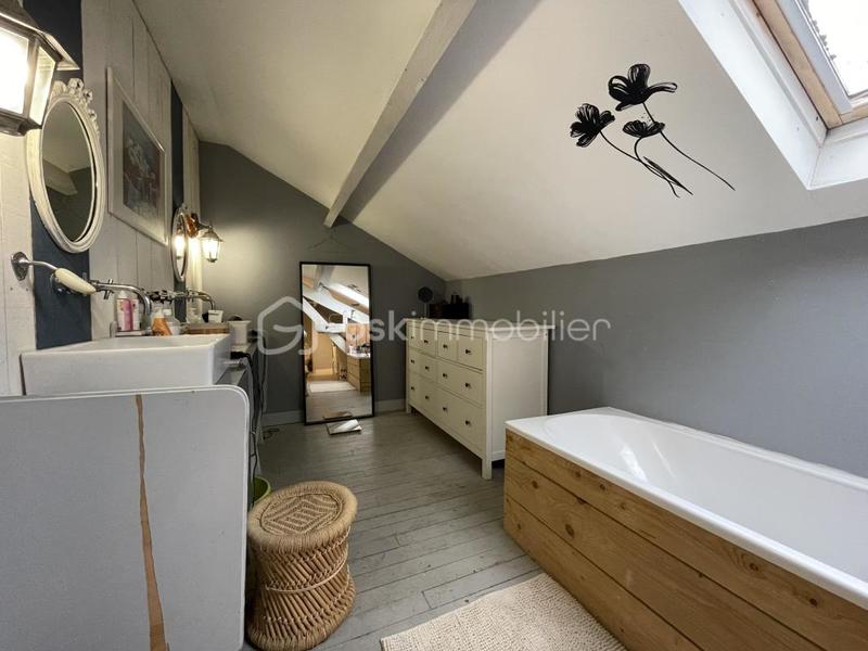 Maison de ville - 110 m² - 5 pièces