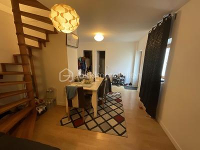 Appartement - 72 m² - 3 pièces