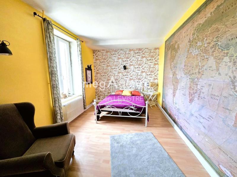 Maison - 200 m² - 7 pièces