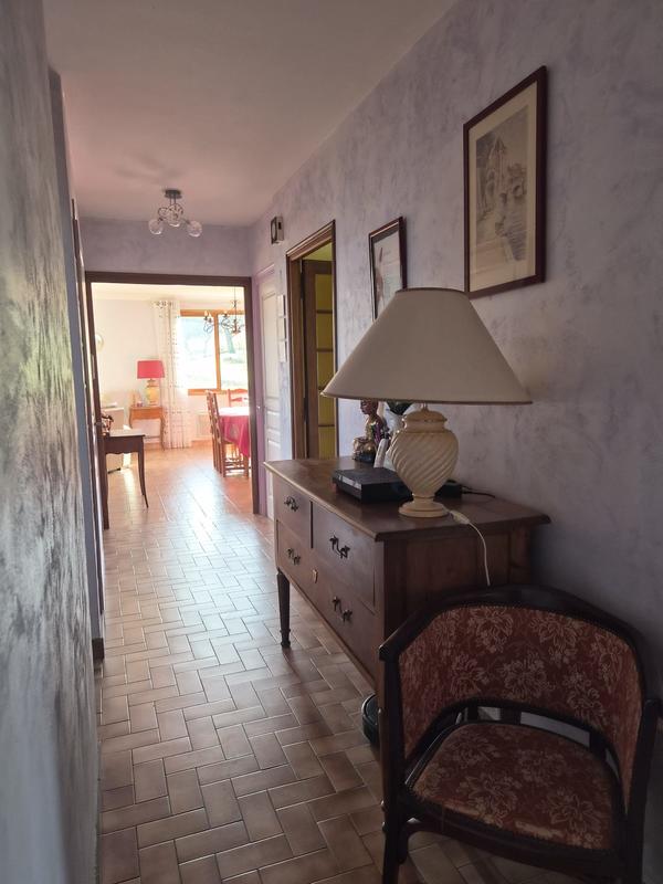 Maison - 140 m² - 5 pièces