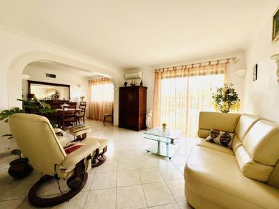 Appartement - 71 m² - 2 pièces