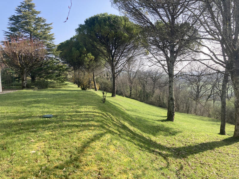 Propriété - 155 m² - 8 pièces