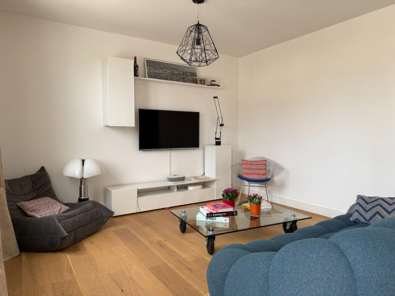 Maison - 204 m² - 8 pièces