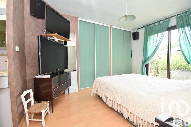 Maison - 177 m² - 7 pièces