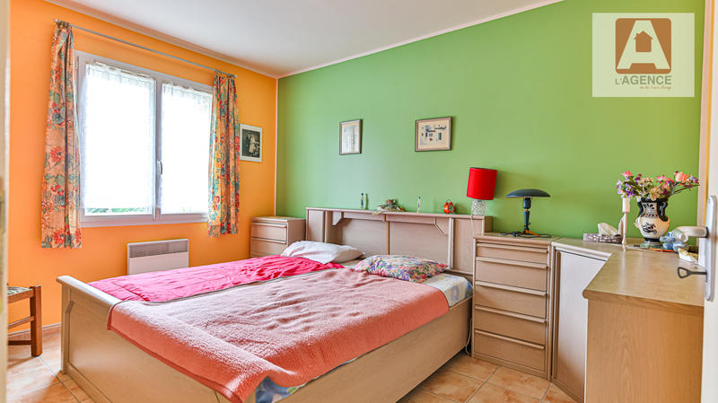 Maison - 95 m² - 5 pièces