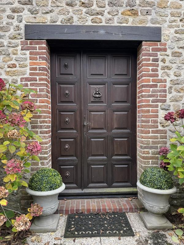 Maison ancienne - 240 m² - 7 pièces